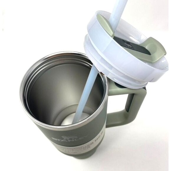 Stanley The Quencher H2.0 FlowState™ Tumbler Soft Matte 40 Oz Bay Leaf - Picture 6 of 6